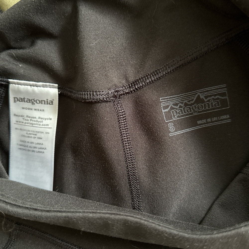 Patagonia Black Leggings - Picture 4 of 4